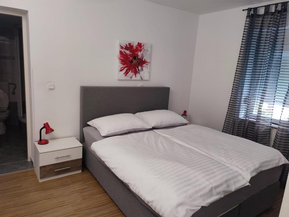 Apartments Zala Matusan 苏佩塔斯卡德拉加 外观 照片