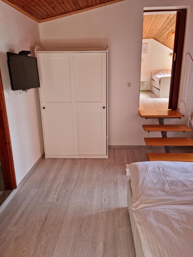 Apartments Zala Matusan 苏佩塔斯卡德拉加 外观 照片