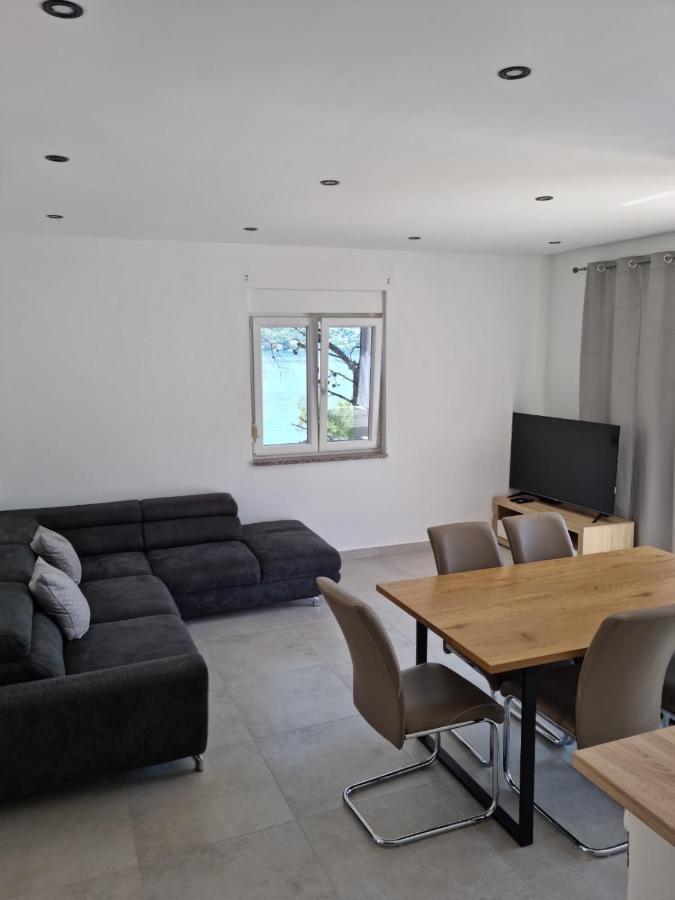 Apartments Zala Matusan 苏佩塔斯卡德拉加 外观 照片