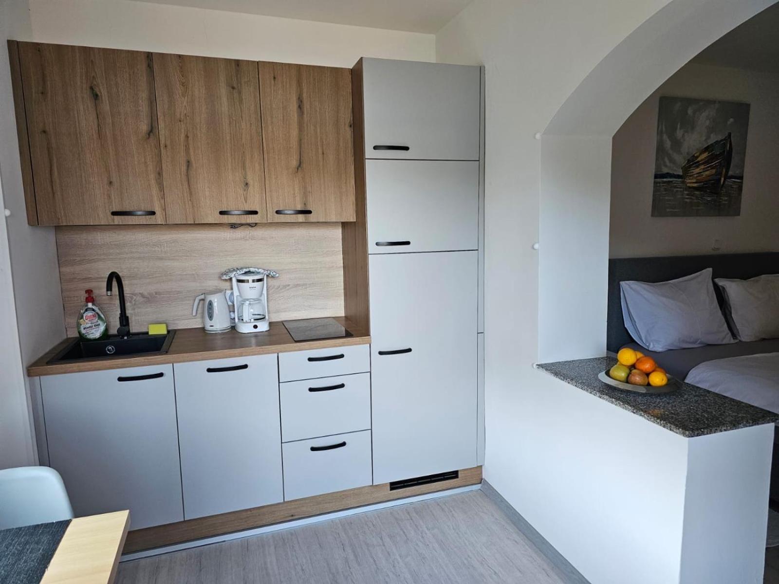 Apartments Zala Matusan 苏佩塔斯卡德拉加 外观 照片