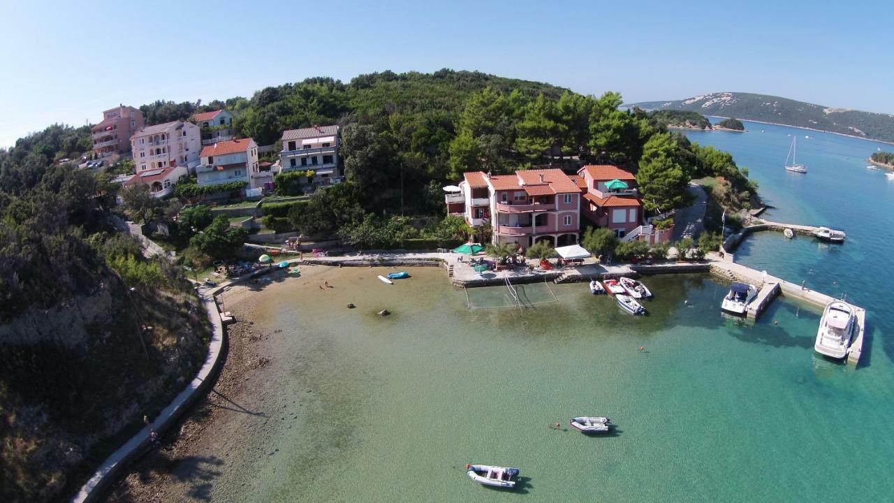 Apartments Zala Matusan 苏佩塔斯卡德拉加 外观 照片